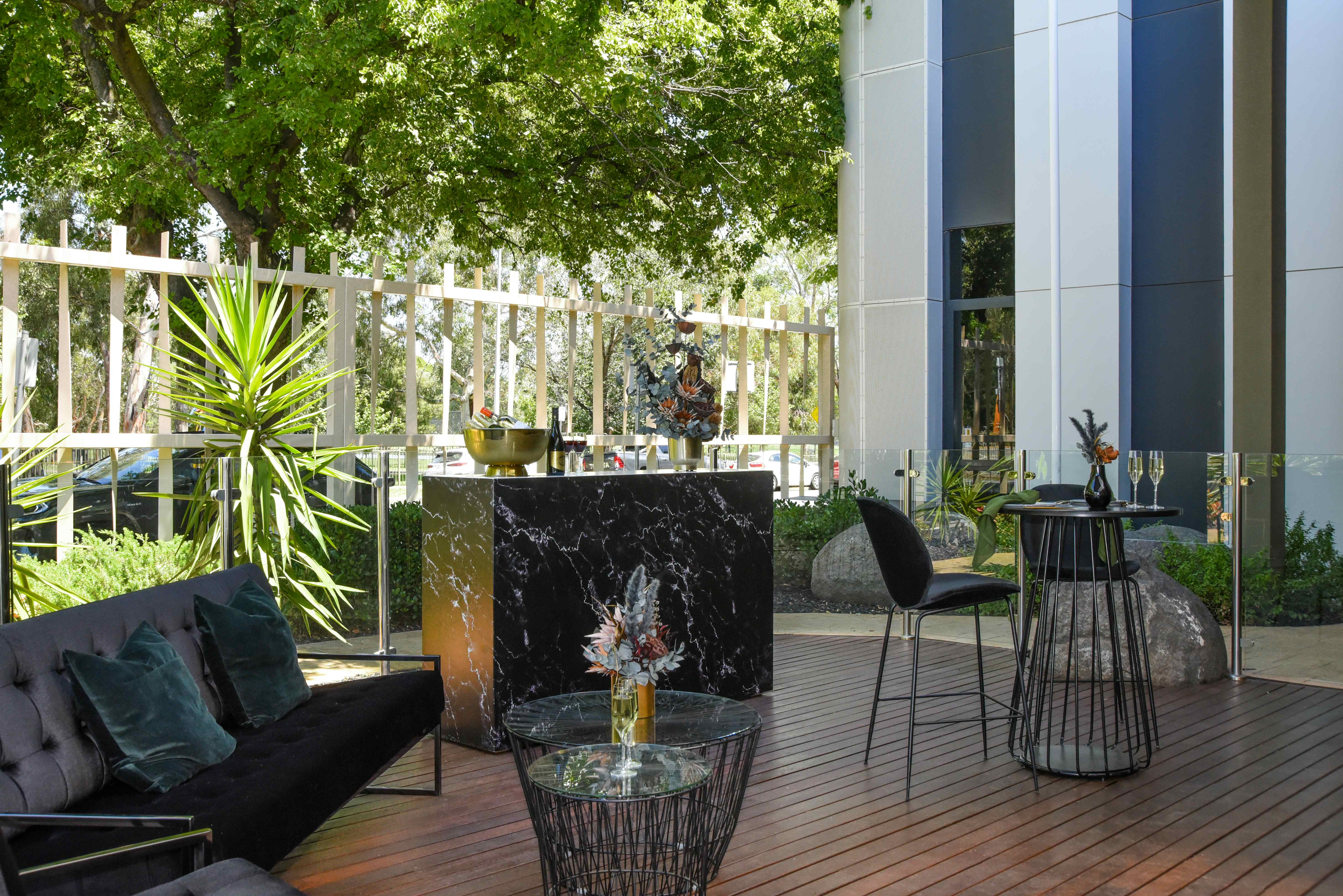 Parkview Deck, The Terrace Hotel Adelaide